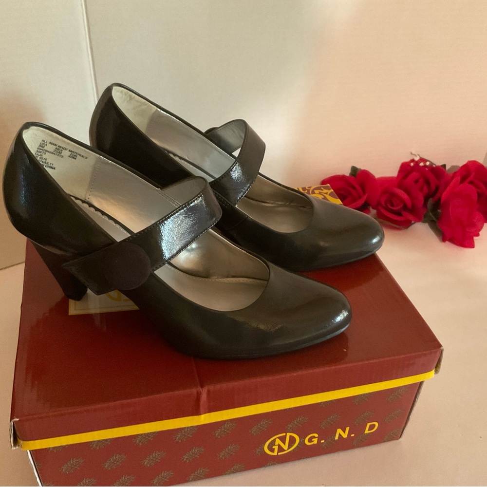 Dark grey women’s dress shoes